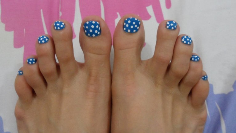 Achieve a Perfect Pedicure at Home: Steps & Designs